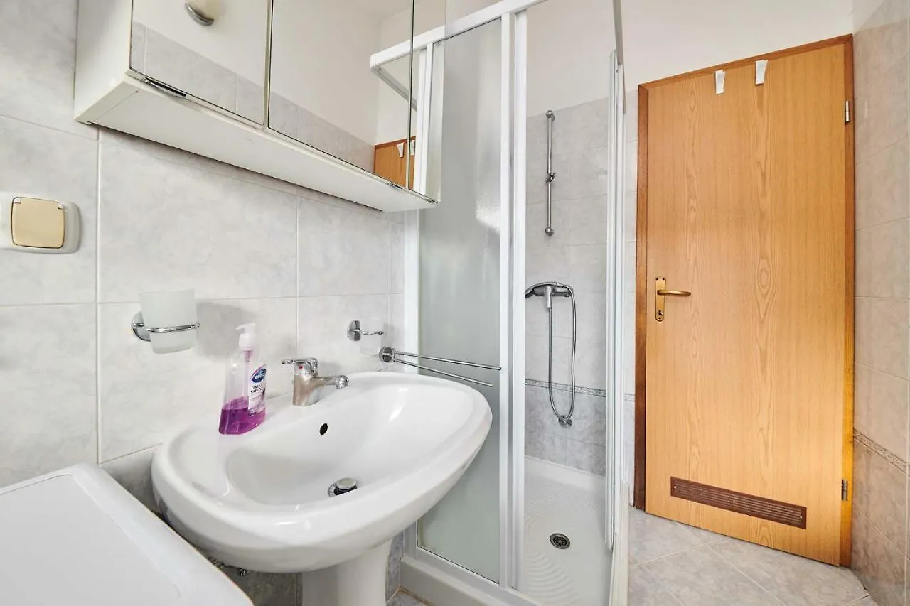 Apartment Vizintin Umag 0*,